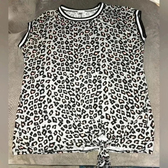 Avenue Tops - Avenue Animal Print Side Tie Wringer Tee Women's Plus Size 14/16 14 16 or 1X